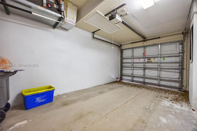 6069 Heliconia Rd, Delray Beach, FL 33484