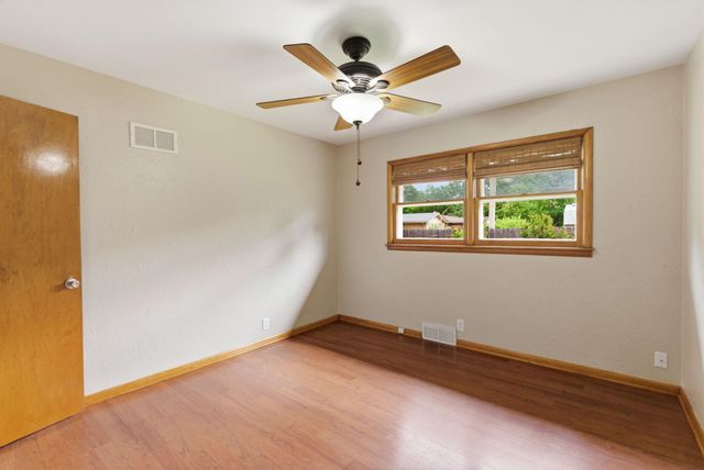 2106 N Woodrow Ave, Wichita, KS 67203