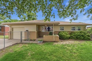 2106 N Woodrow Ave, Wichita, KS 67203