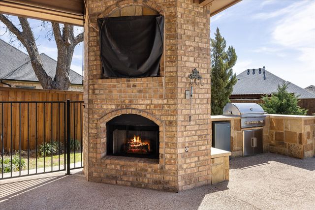 1402 Joshua Way, Granbury, TX 76048