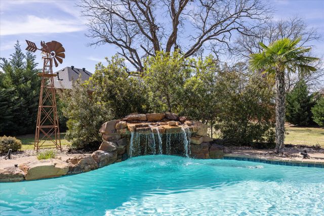 1402 Joshua Way, Granbury, TX 76048