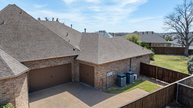 1402 Joshua Way, Granbury, TX 76048