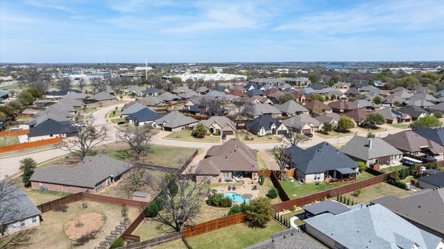 1402 Joshua Way, Granbury, TX 76048