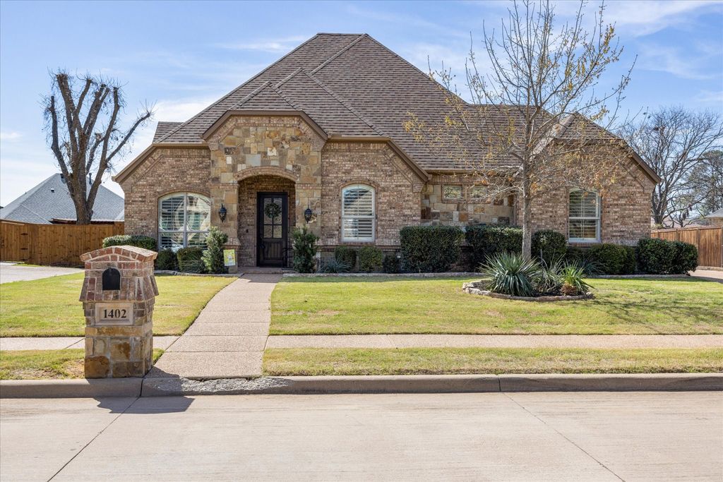 1402 Joshua Way, Granbury, TX 76048