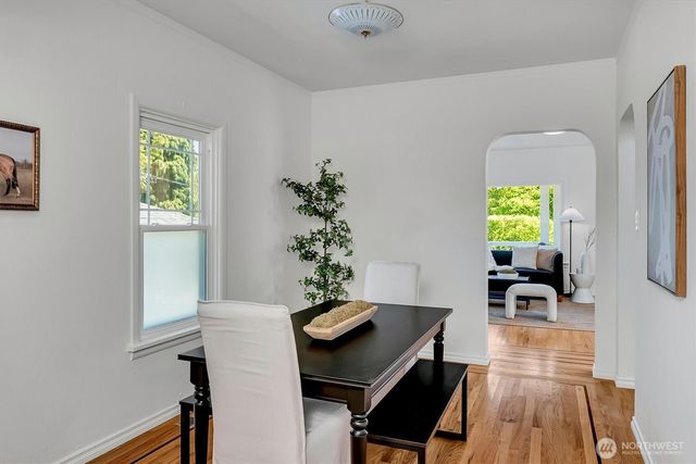 3437 38th Avenue SW, Seattle, WA 98126
