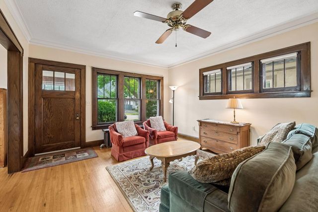 4200 29th Avenue S, Minneapolis, MN 55406