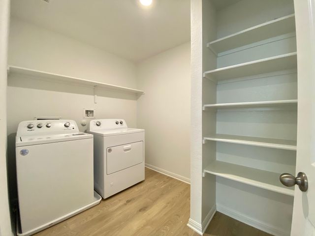 432 Brody LN, Georgetown, TX 78626