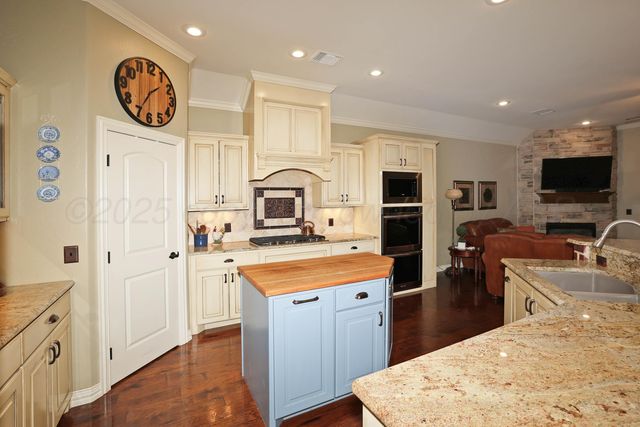 427 CEDAR MEADOW Circle, Amarillo, TX 79124