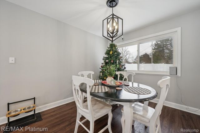 23660 Maude Lea Street, Novi, MI 48375