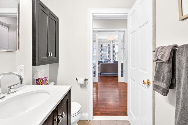 144 Commonwealth Ave 4, Boston, MA 02116