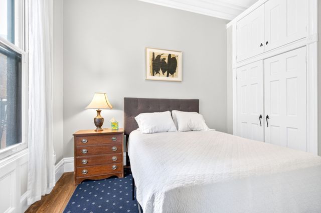 144 Commonwealth Ave 4, Boston, MA 02116