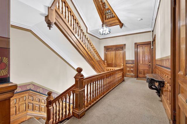 144 Commonwealth Ave 4, Boston, MA 02116