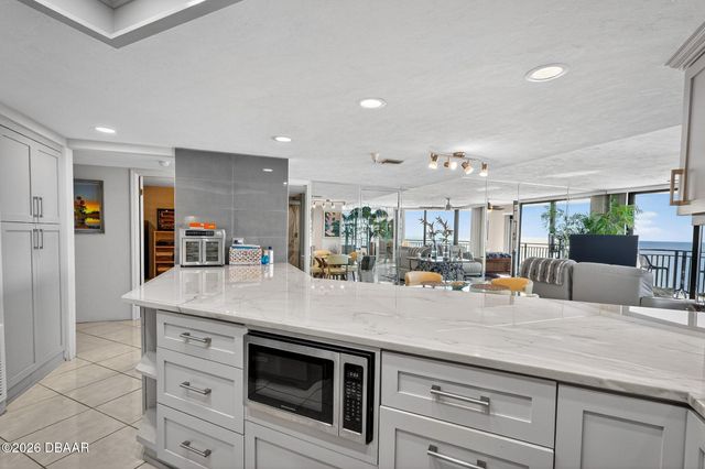 2555 S Atlantic Ave Apt 1705, Daytona Beach Shores, FL 32118