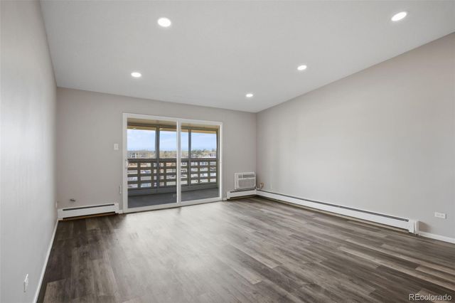 495 S Dayton Street 1D, Denver, CO 80247