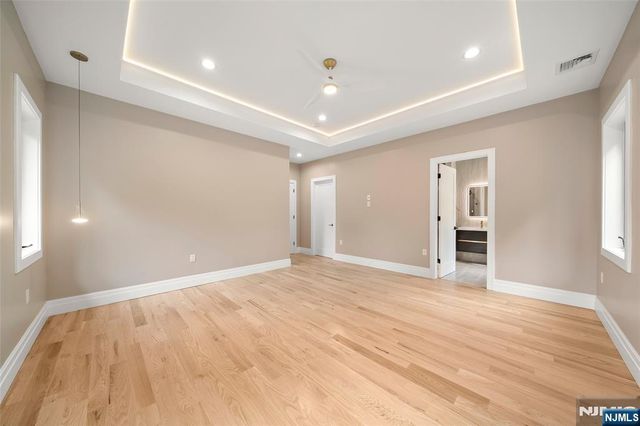 12 Spruce Street, Tenafly, NJ 07670