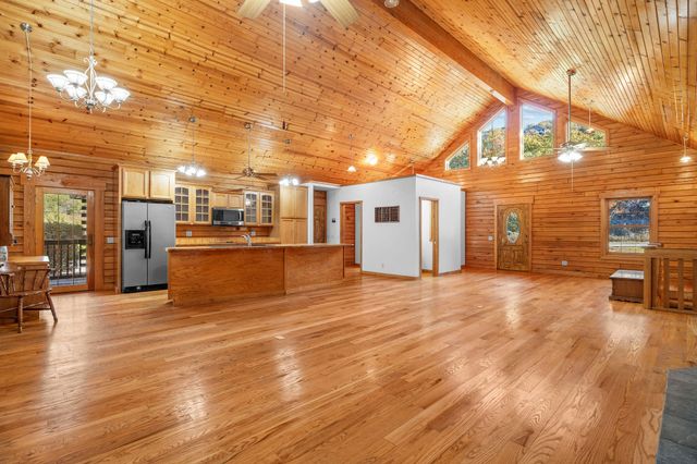 791 Crescent Drive, Hollister, MO 65672