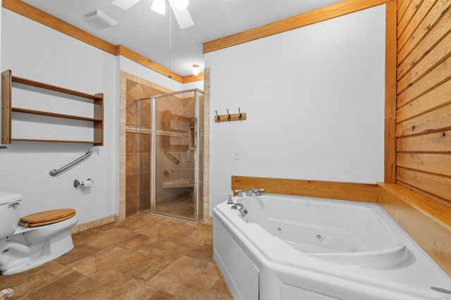 791 Crescent Drive, Hollister, MO 65672