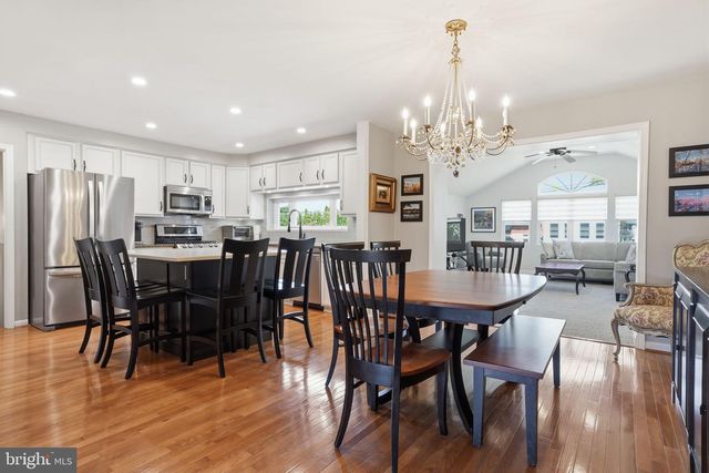 1871 CLAYTON RD, Abington, PA 19001