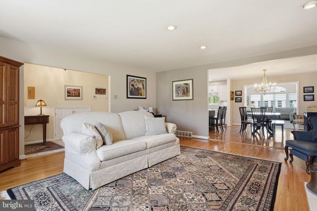 1871 CLAYTON RD, Abington, PA 19001