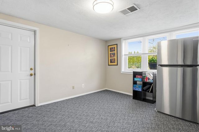 1871 CLAYTON RD, Abington, PA 19001