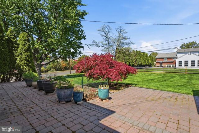 1871 CLAYTON RD, Abington, PA 19001