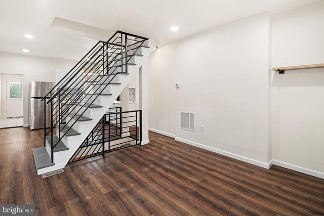 246 WATKINS ST, Philadelphia, PA 19148