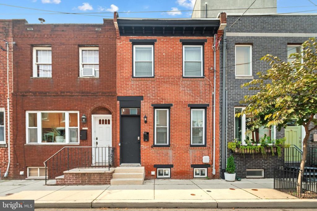 246 WATKINS ST, Philadelphia, PA 19148