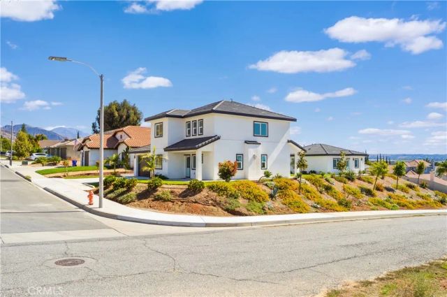 29329 Kemper Lane, Highland, CA 92346