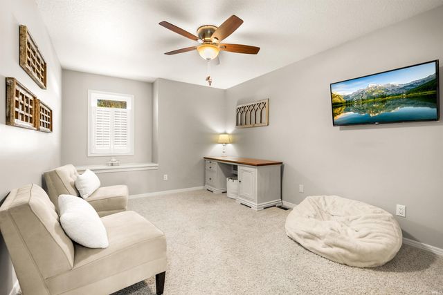 2624 E Stalf Road, Columbia City, IN 46725