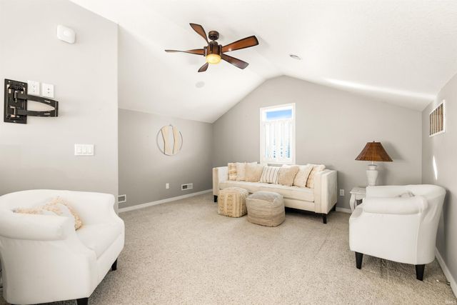 2624 E Stalf Road, Columbia City, IN 46725