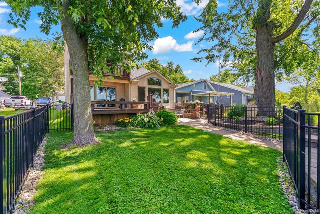 2624 E Stalf Road, Columbia City, IN 46725