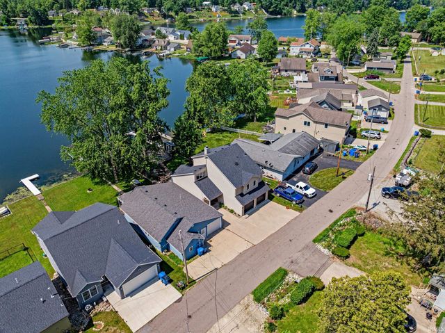 2624 E Stalf Road, Columbia City, IN 46725