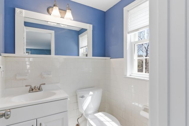 147 Bristol Avenue, Hyannis, MA 02601