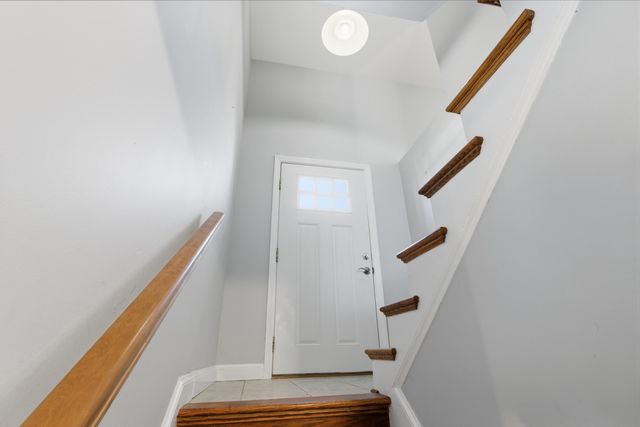 147 Bristol Avenue, Hyannis, MA 02601