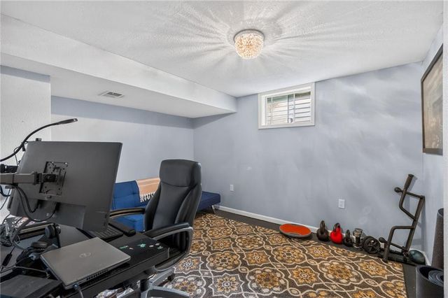 825 SW PLEASANT Drive, Lee's Summit, MO 64081