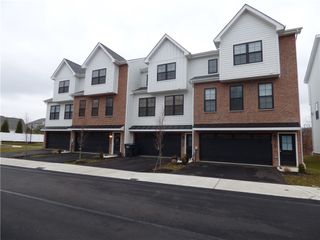307 Thurgood, Marshall, PA 15086