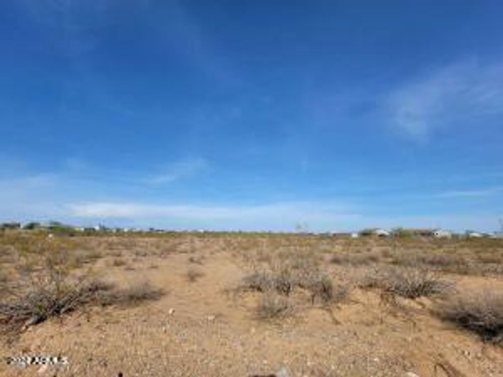 000 N 223rd Avenue 1, Wittmann, AZ 85361 — photo 2