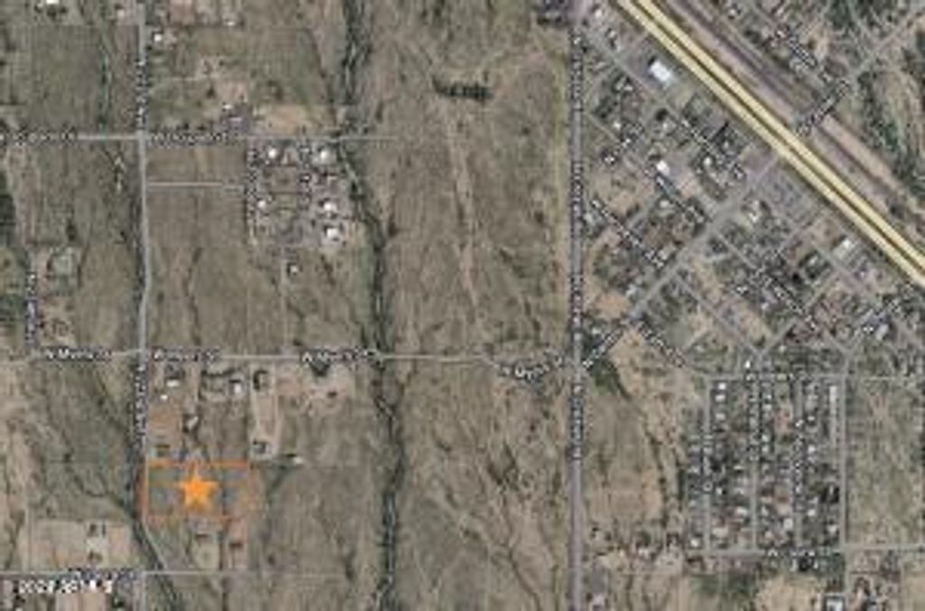 000 N 223rd Avenue 1, Wittmann, AZ 85361 — photo 4