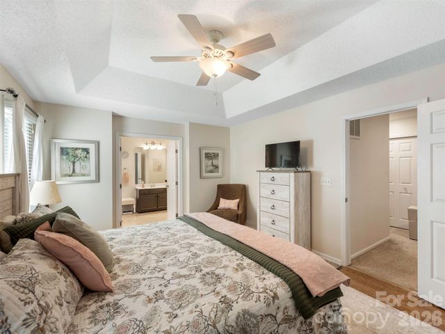 12401 Bentcreek Lane, Matthews, NC 28105