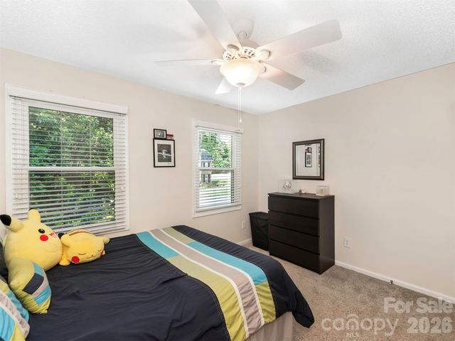 12401 Bentcreek Lane, Matthews, NC 28105