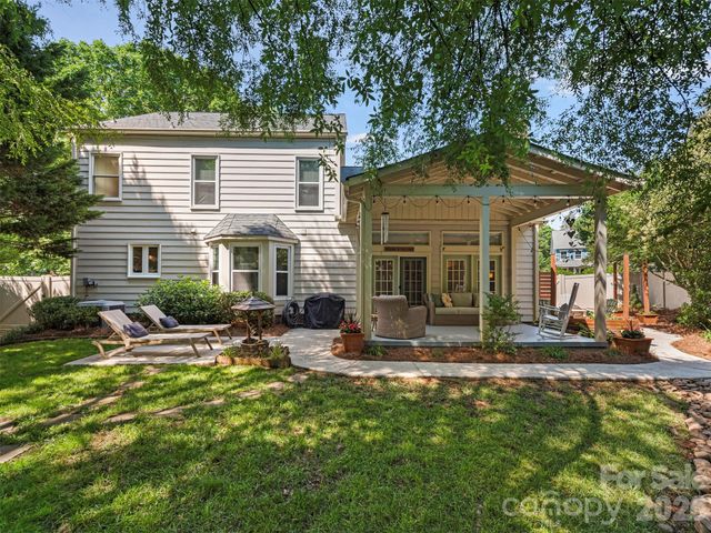12401 Bentcreek Lane, Matthews, NC 28105