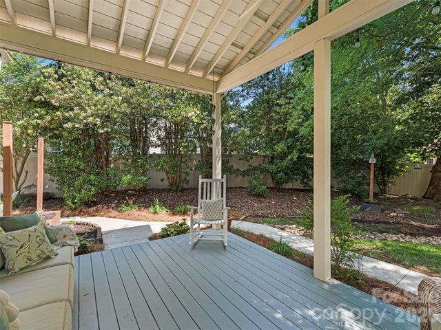 12401 Bentcreek Lane, Matthews, NC 28105