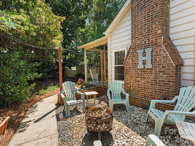 12401 Bentcreek Lane, Matthews, NC 28105