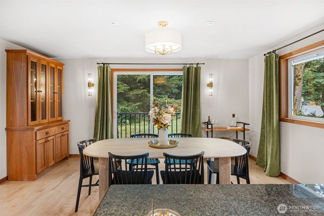 28622 183rd Court SE, Kent, WA 98042