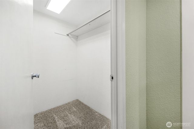 28622 183rd Court SE, Kent, WA 98042