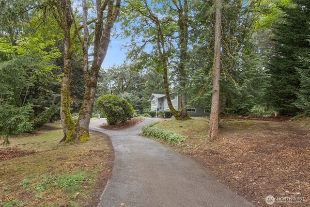 28622 183rd Court SE, Kent, WA 98042