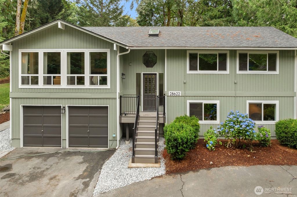 28622 183rd Court SE, Kent, WA 98042