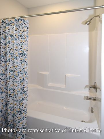 3433 Littlefield Way, Greensboro, NC 27405