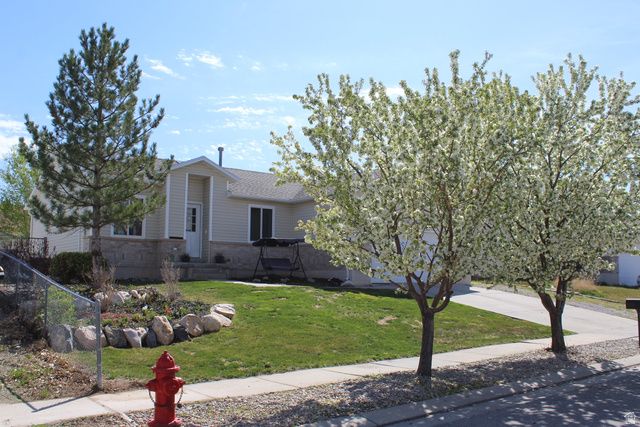 70 N ASPEN, Grantsville, UT 84029
