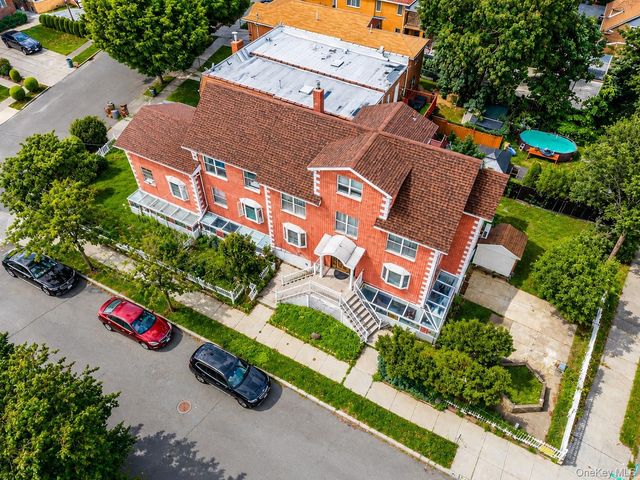 4647 204th Street, Bayside, NY 11361